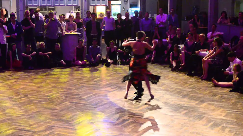 Video thumbnail for Santiago Castro & Carla Rossi - Tango Festival Karlsruhe 2015 - 3/4