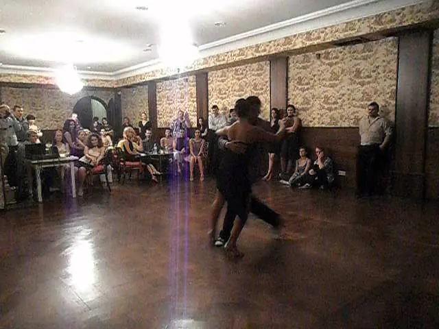 Video thumbnail for Facundo Peñalva y Josefina Stellato en Kiev Ucrania 1/3  22/9/12 "No mientas"