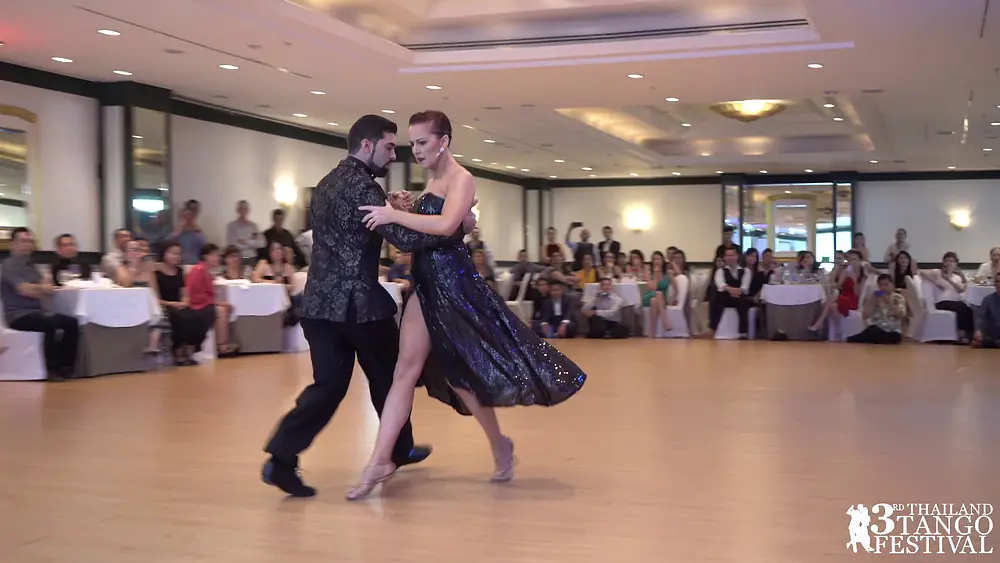 Video thumbnail for 3rd Thailand Tango Festival #20 - Fernando Carrasco y Alejandra Gutty (2019/05/12)