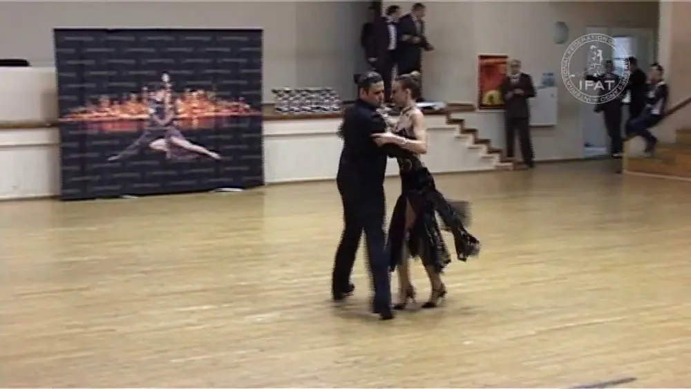 Video thumbnail for Argentine tango - TANGO CUP 2013 Matteo Antonietti & Ludovica Antonietti