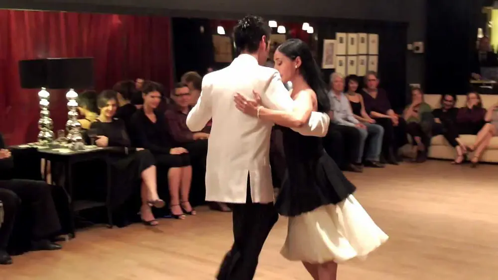 Video thumbnail for Gladys Fernandez con Nestor Azorin en Maastricht, vals