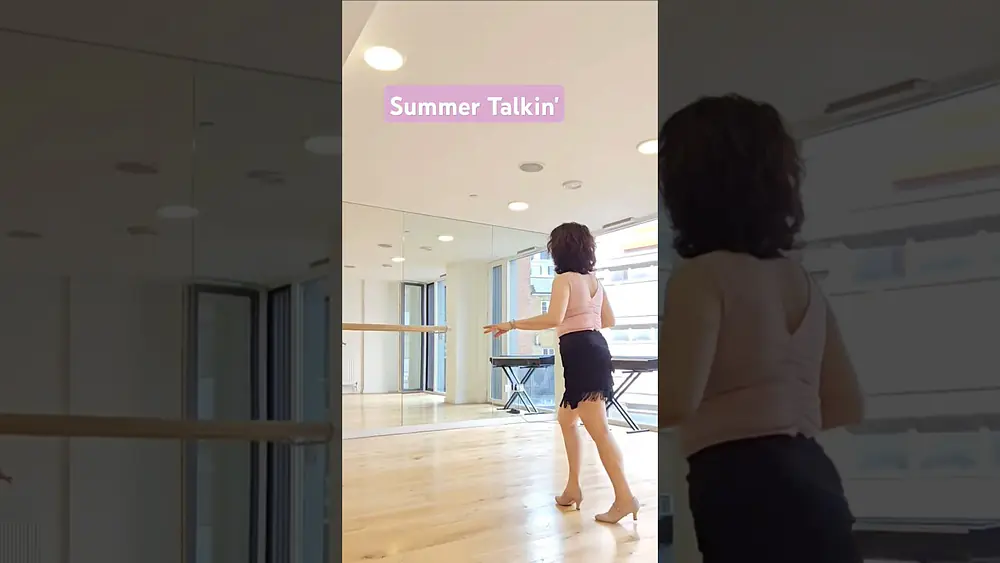 Video thumbnail of Summer Talkin' Line Dance #newcomer #linedance #uklinedance