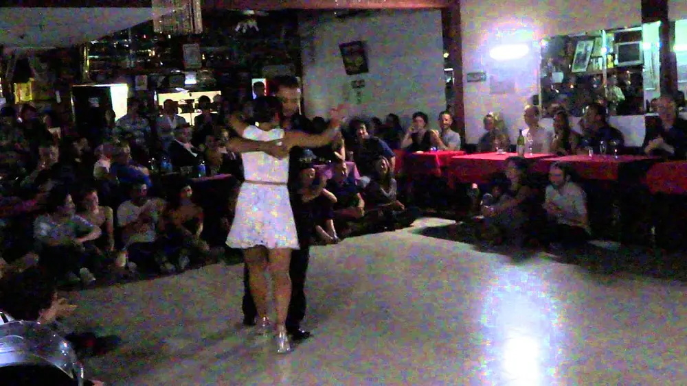 Video thumbnail for Flaqui Figueroa y Gaby Mataloni en Milonga 10 - Picante - Después del corte de luz! 25/01/2014