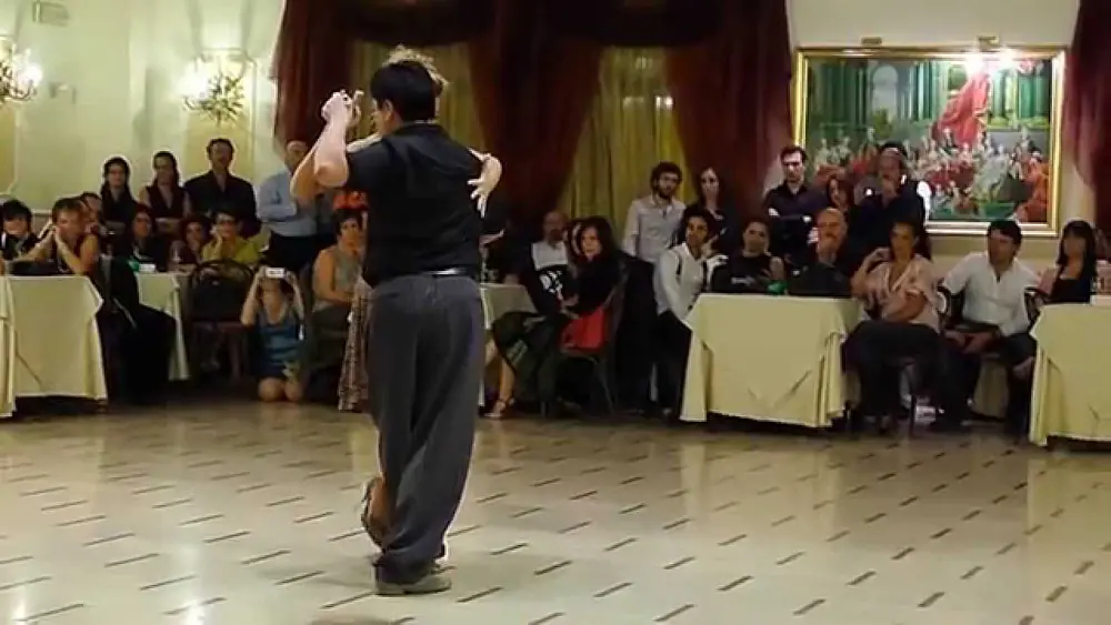 Video thumbnail for Noelia Hurtado y Carlitos Espinoza - L'Ancora - Giovinazzo(Ba) - 02.11.2012   1.4 - Tango Attitude