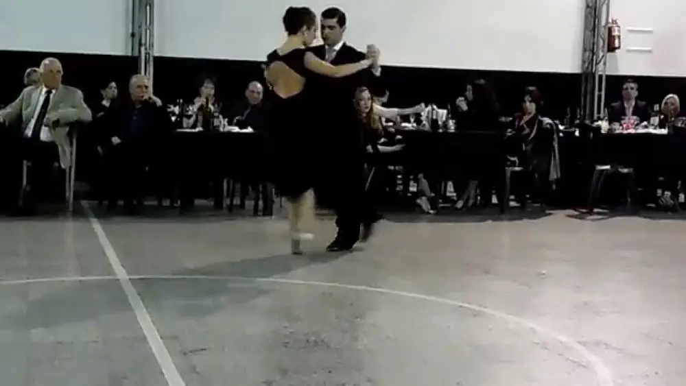Video thumbnail for Silvana Prieto & Matias Batista en Milonga Malena Sunderland Club 2/4