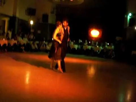 Video thumbnail for Vanessa Fatauros & Andres Molina - Soho Tango Club Villa Malcolm 4