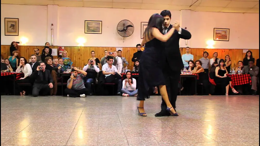 Video thumbnail for MARIA INES BOGADO Y SEBASTIAN JIMENEZ + LOS REYES DEL TANGO EN LA BALDOSA 03