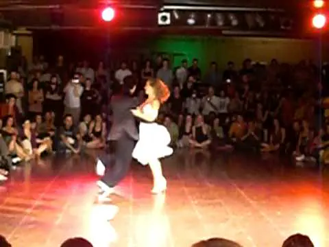 Video thumbnail for Sebastian Arce y Mariana Montes bailan en La Viruta #2