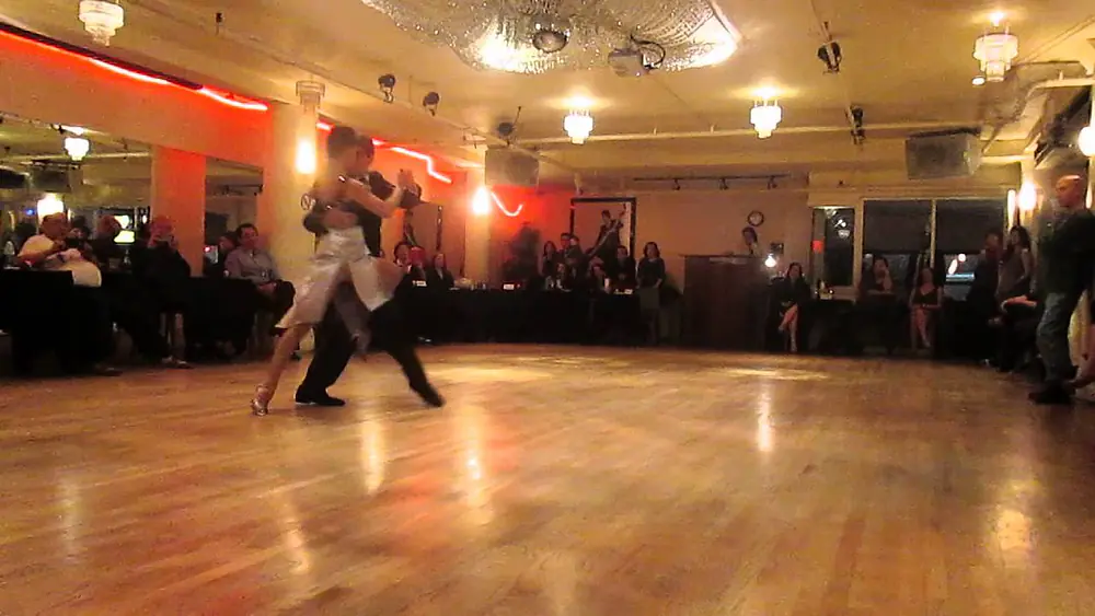 Video thumbnail for Argentine Tango: Adrian Veredice & Alejandra Hobert - Desencuentro