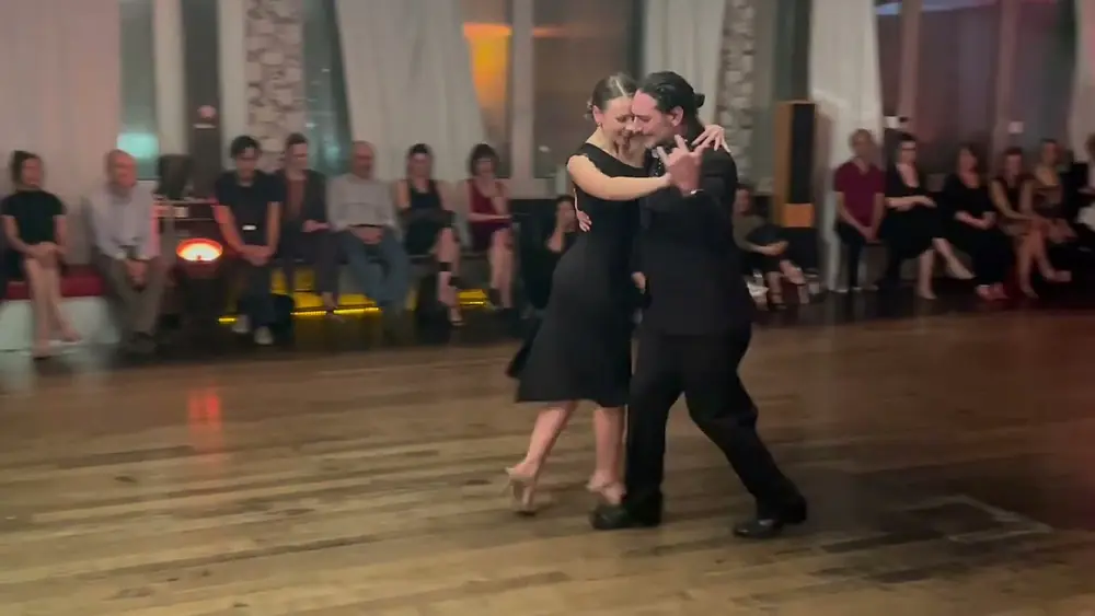 Video thumbnail for Esequiel Maiolo & Aneta Orlik - Divina Milonga in Munich