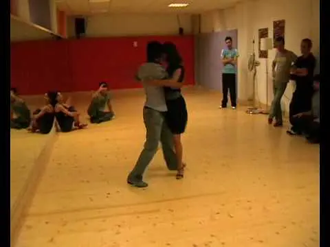 Video thumbnail for Sebastian Achaval y Roxana Suarez - Color cielo