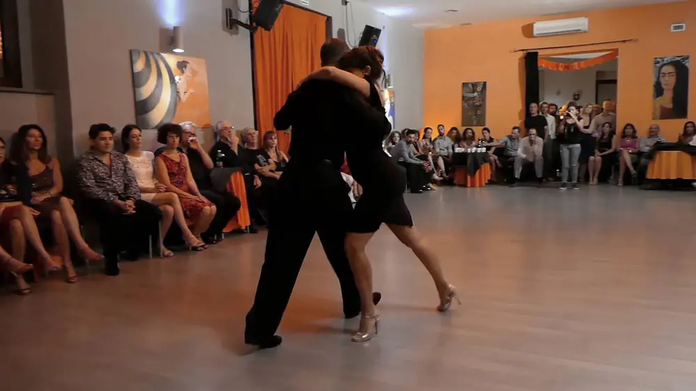 Video thumbnail for Paolo Cioffi & Valentina Giannini, Coqueta
