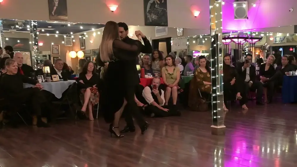 Video thumbnail for Carla Rossi and Jose Luis Salvo at El Encuentro 3/3