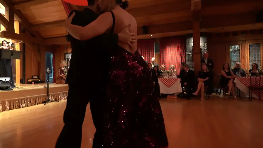 Video thumbnail for Fernanda Ghi & Martin Almiron dancing to "Gallo Ciego" played by the Alex Roitman Quartet