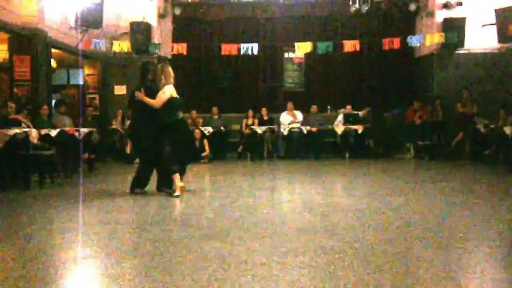 Video thumbnail for Vilma Vega y Fernando Galera en El Motivo Tango 8/4/13