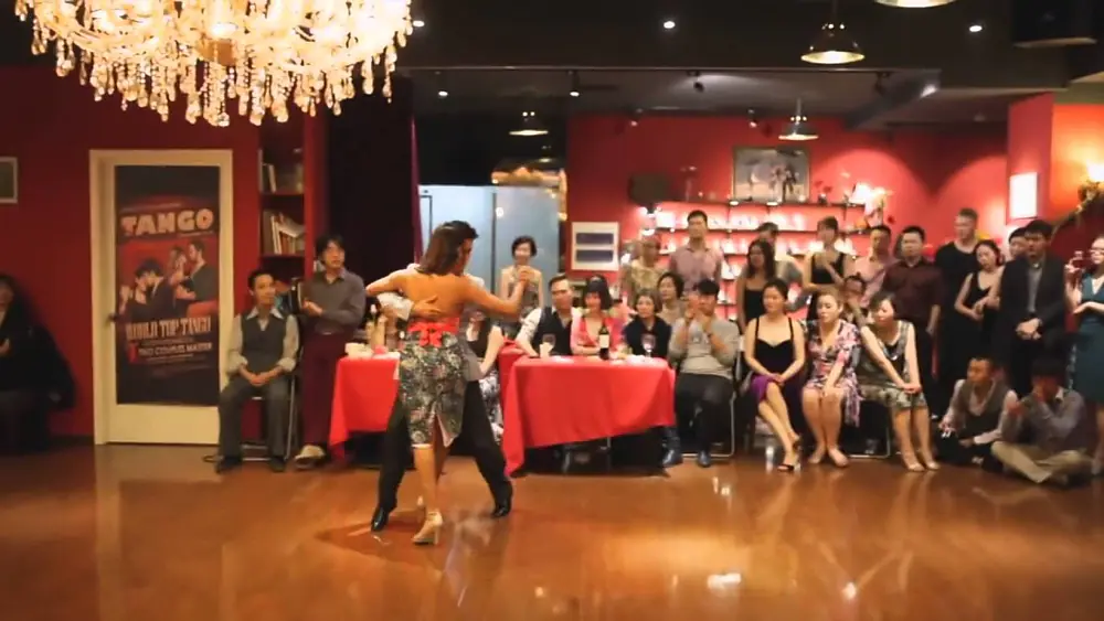 Video thumbnail for Sebastian Achaval and Roxana Suarez 078
