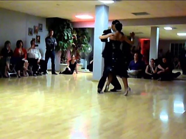 Video thumbnail for Extravadanse - Hernan Rodriguez y Florencia Labiano - valse
