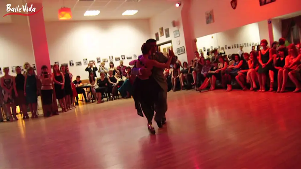 Video thumbnail for Cristhian Sosa & María Noel Sciuto - Tango Festival BaileVida 1-3.03.2013 - 1
