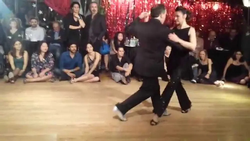 Video thumbnail for Argentine tango: Gustavo Naveira & Giselle Anne - Pata Ancha