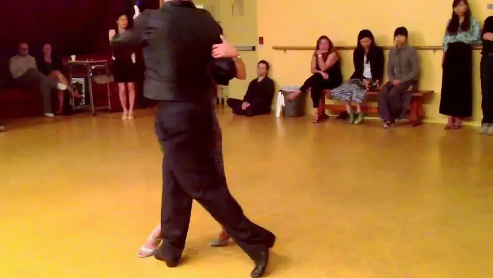 Video thumbnail for Eduardo Saucedo and Mayumi Fujio - Barridas