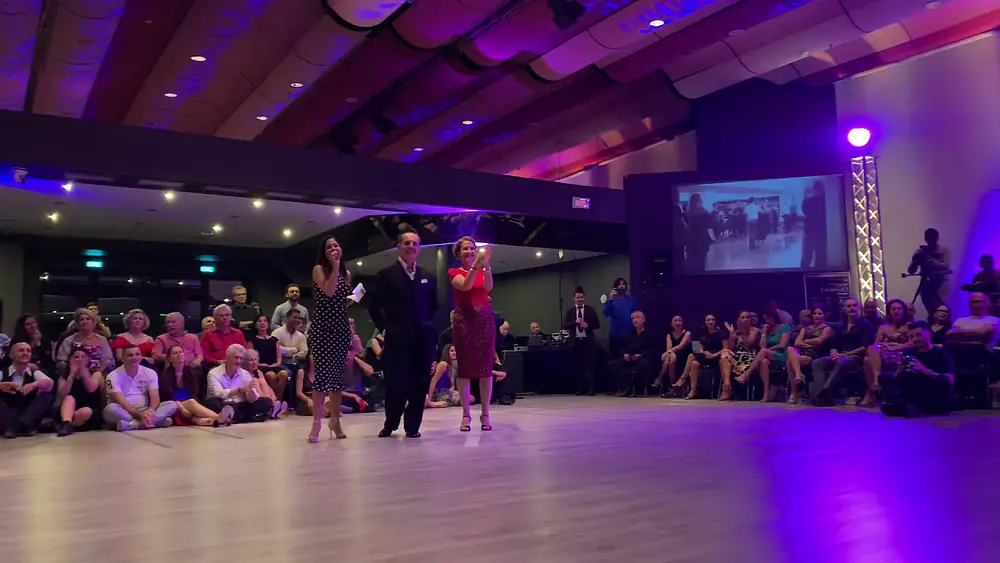 Video thumbnail for CLARISA ARAGÒN y JONATHAN SAAVEDRA Bari Tango Congress 2019 1-4