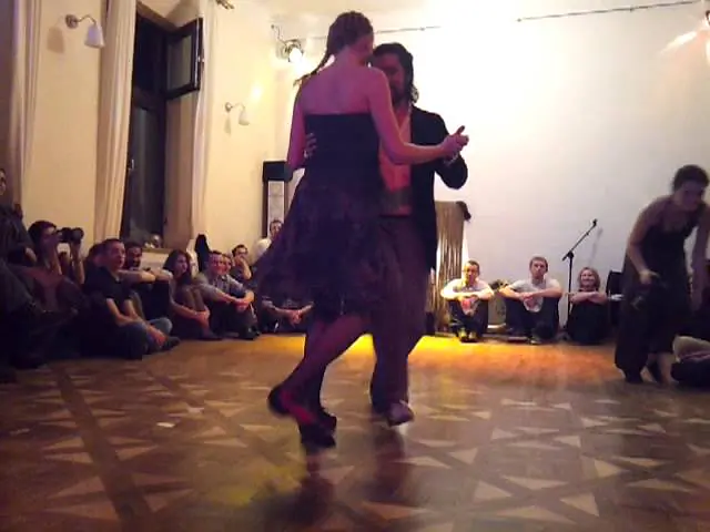 Video thumbnail for Facundo Peñalva i Julia Maria Gajdarska. Kontakt. Przestrzeń ruchu i tańca. Kraków