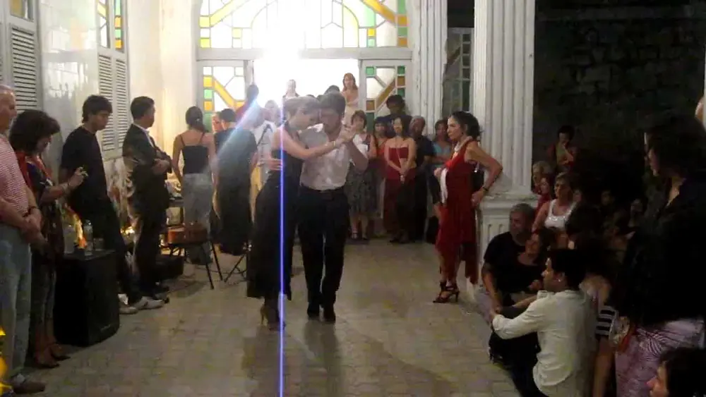 Video thumbnail for Helena Fernandez e Marco Salomao