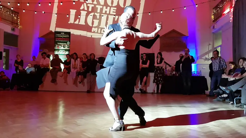 Video thumbnail for Pablo Rodriguez & Carolina Couto @ The Light London 2019 4/4