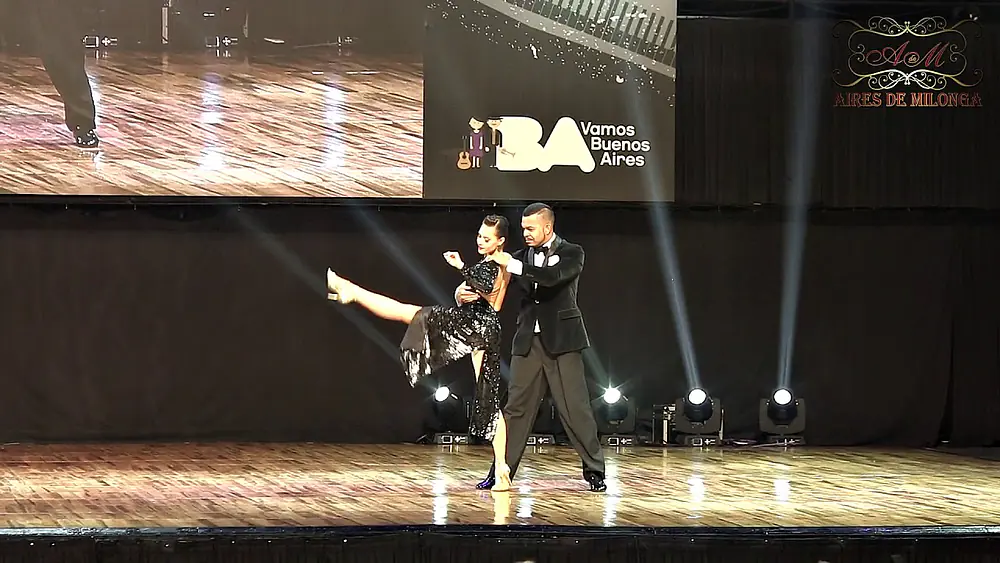 Video thumbnail for Mundial de Tango 2019, final escenario, Carlos y Mirella Santos David, La Haya, Holanda