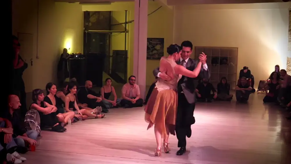 Video thumbnail for EDWIN ESPINOSA Y ALEXA YEPES