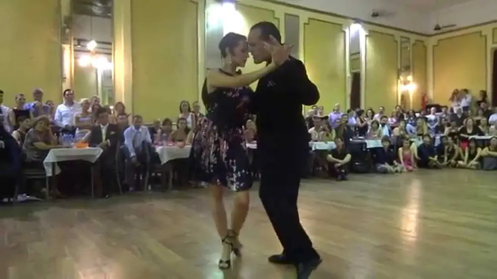 Video thumbnail for Pancho Martinez Pey & Alejandra Gutty. Milonga de los Zucca.