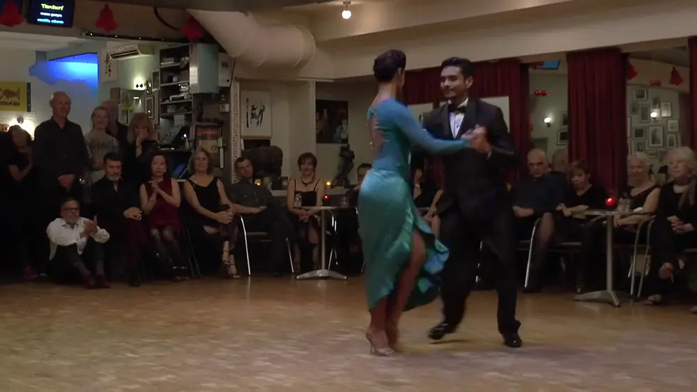 Video thumbnail for Sebastian Avendaño & Tanya Gutierrez in Tango Salon De Plantage (3) "Mozo Guapo" R.Tanturi