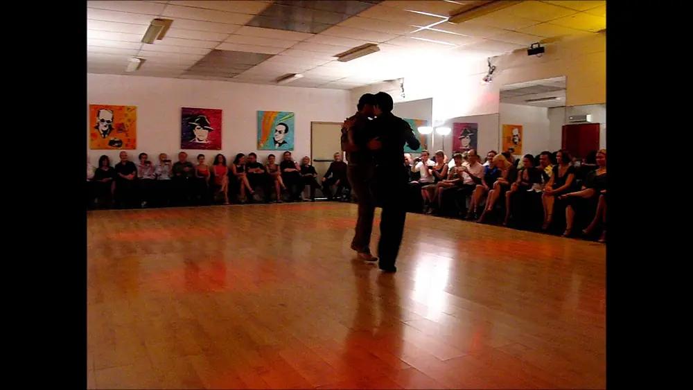 Video thumbnail for Claudio Cardona y Vito Muñoz   Aix en Provence Tango Festival  Show 1