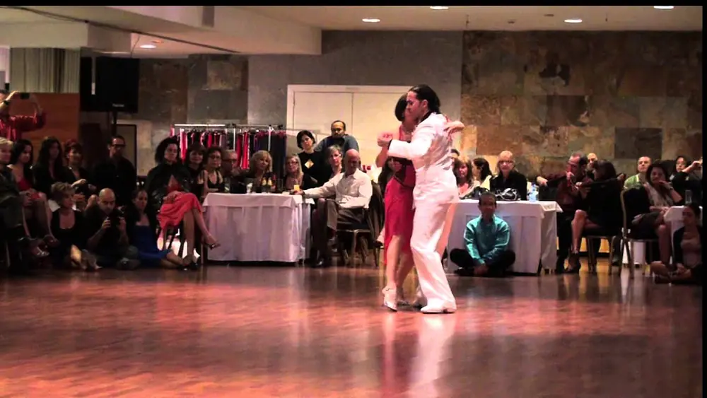 Video thumbnail for Tango.Gustavo Rosas y Gisela Natoli.Impro