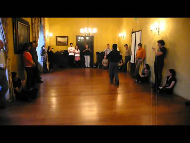 Video thumbnail for FERNANDO SANCHEZ y ARIADNA NAVEIRA  demonstration after class, Oporto tango festival 2012