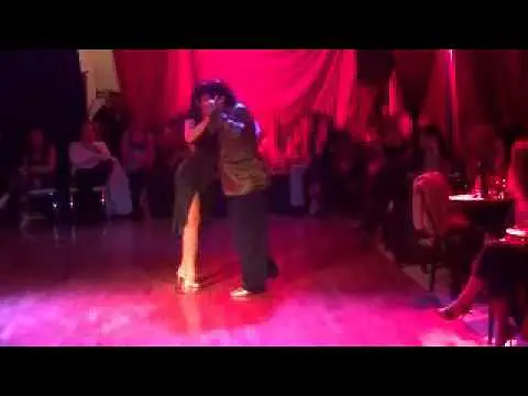 Video thumbnail for comienza el show bailan silvina machado-hector corona"milonga alma de loca"