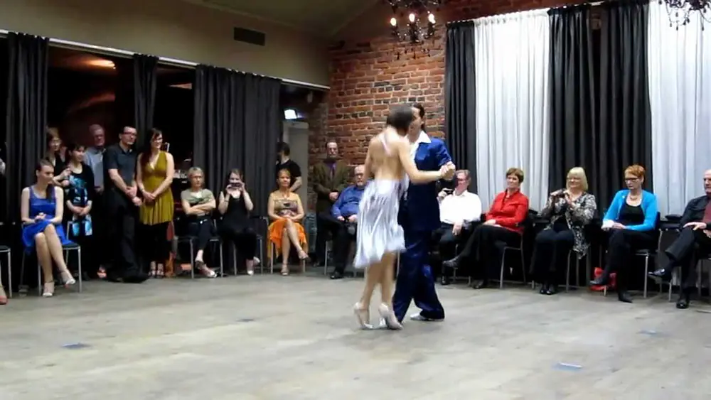 Video thumbnail for Gustavo Rosas y Gisela Natoli at Oulu Tango Festival 2013 1