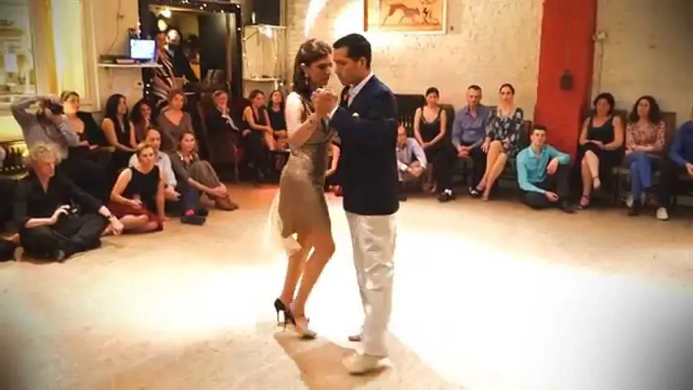 Video thumbnail for Tango: Miriam Copello y Cristian Correa, 11/05/2014, La Tangueria, Brussels 1/4