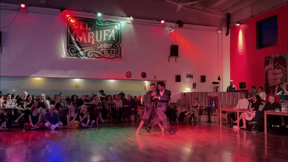 Video thumbnail for Sin Rumbo Fijo - Silvina Tse & Julio Alvarez presso El Garufa