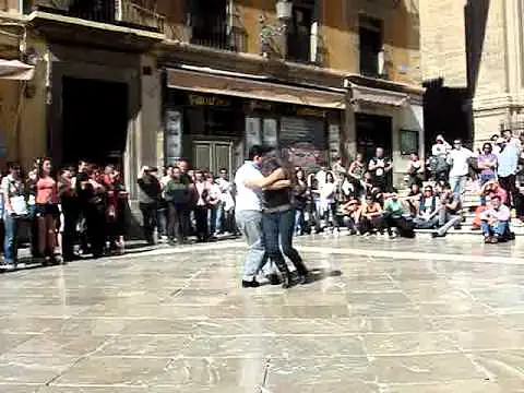 Video thumbnail for Betsabé Flores y Jonathan Spitel - "Al compás del Tango"