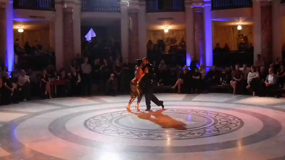 Video thumbnail for Esibizione di Juan Carlos Martinez e Nora Cecilia Witanowsky al Naples International Tango Festival