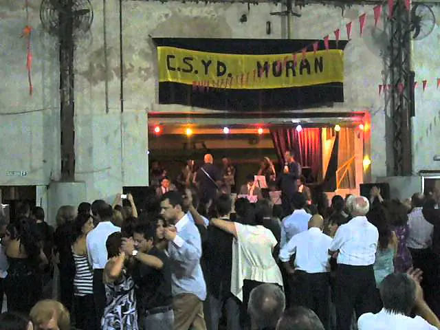 Video thumbnail for Ariel Ardit y Cucuza Castiello - La milonga del Moran 2