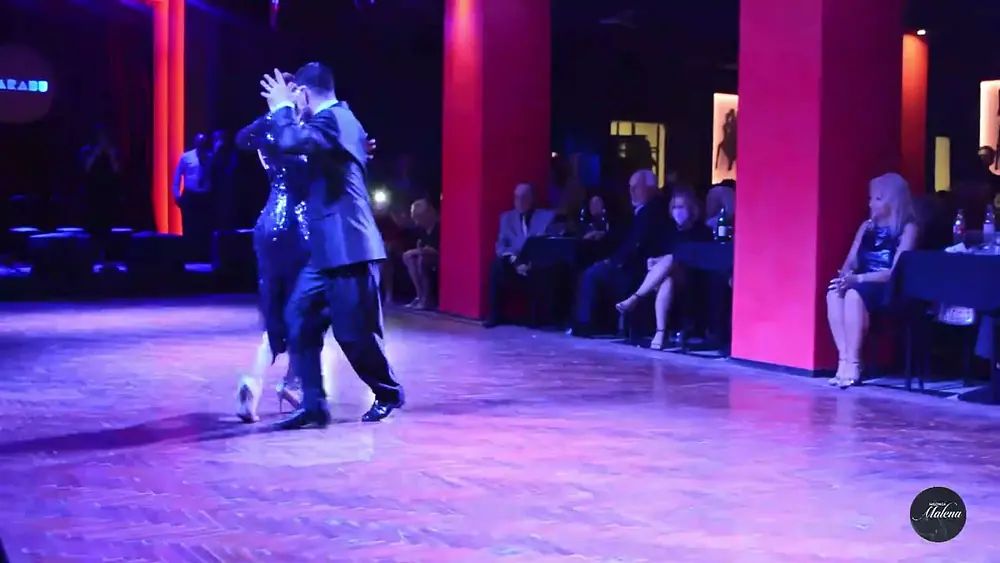 Video thumbnail for Moira Castellano & Javier Rodriguez en Milonga Malena - Marabu!!3/4