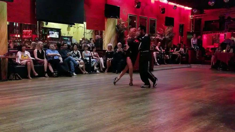 Video thumbnail for 2019, Pablo Nievas & Chantal Eril @ Alberto’s Milonga, California. Desencuentro By Goyeneche.