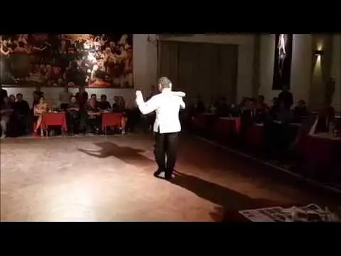 Video thumbnail for Juan Amaya y Valentina Garnier. Milonga Parakultural, Salón Canning