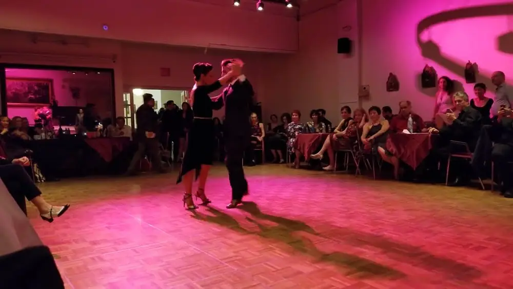 Video thumbnail for Argentine Tango: Katherine Laiton & Juan David Bedoya - La Madrugada (repost with Lyrics)