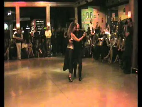 Video thumbnail for Jorge Firpo y Renata Lacchini  "Reliquia portena"