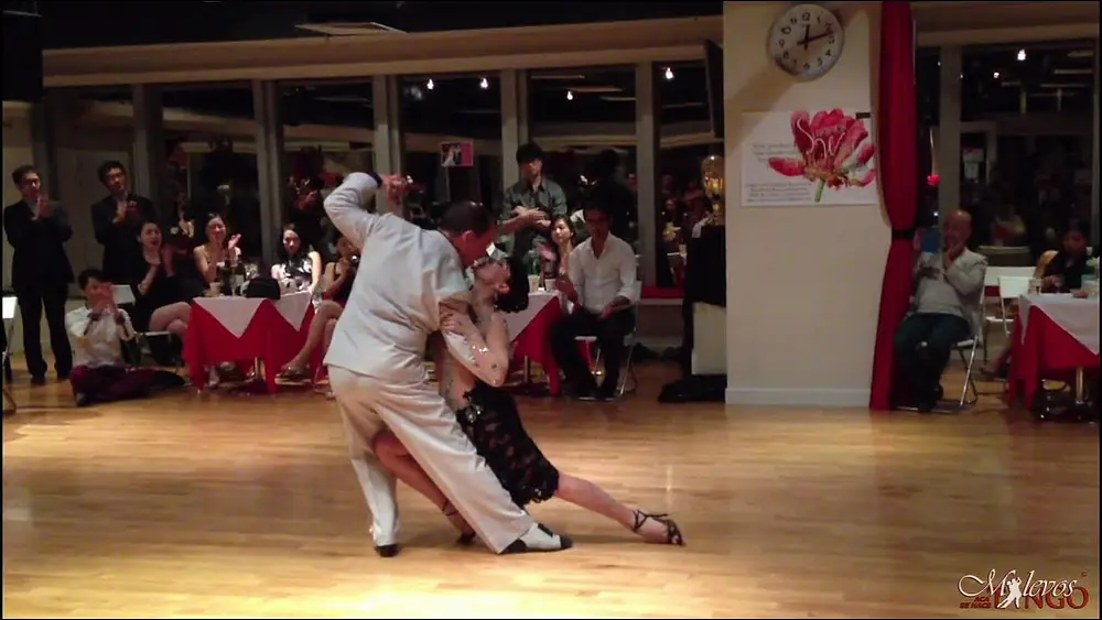 Video thumbnail for 阿根廷探戈影片分享 Sebastian Misse y Andrea Reyero 2013 Hong Kong Tango Workshop - 3