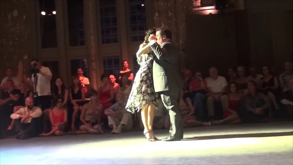 Video thumbnail for Eugenia Ramírez Miori & Hernán Alvarez Prieto @ Antwerp Tango Festival 2017: demo 1