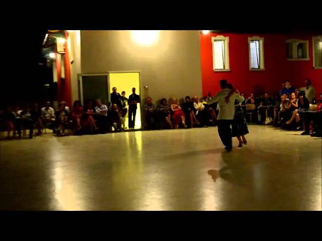 Video thumbnail for Milonga La Rotonda: Paola Pinessi & Alberto Bersini show!